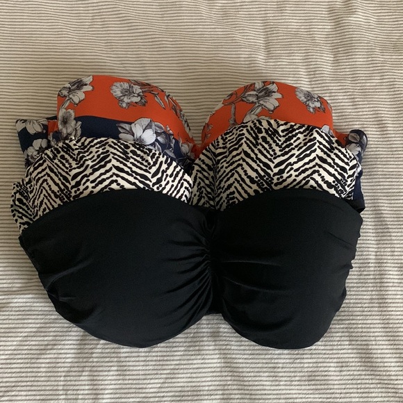 2 Bikini Sets, Plus Bonus Top - Picture 6 of 9